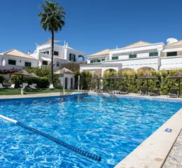 T2 Cabanas Village, pátio privado com churrasqueira, Cabanas de Tavira