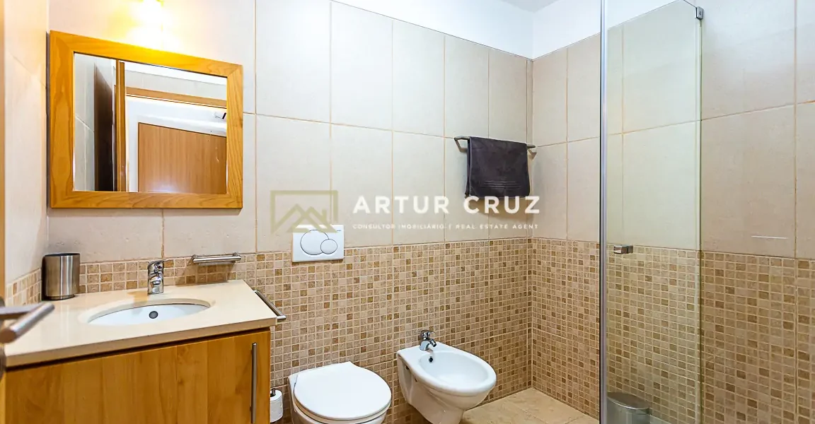 Apartamento T2 na Costa de Cabanas em Cabanas de Tavira, cozinha renovada e sala em open space